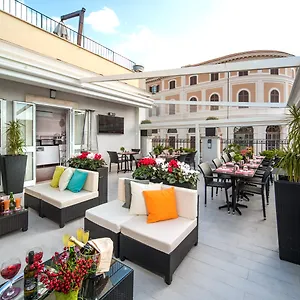 https://relais-trevi-95-luxury-boutiqu.it-romehotels.com