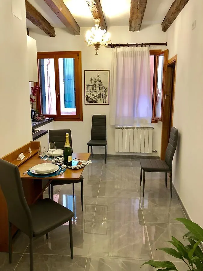Hotel Ariel Silva Βενετία 2*,